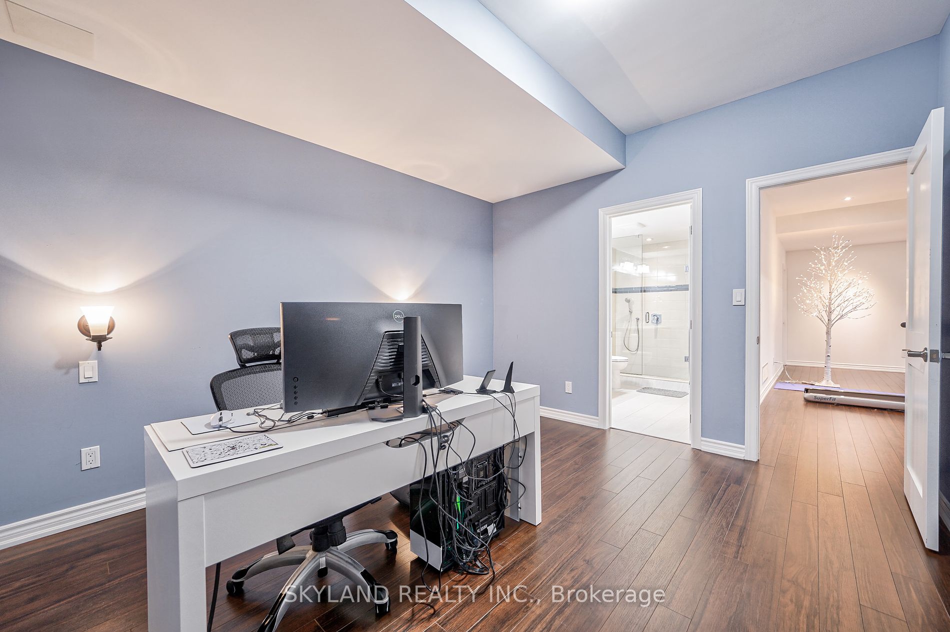 2400 Colonel William Parkway
