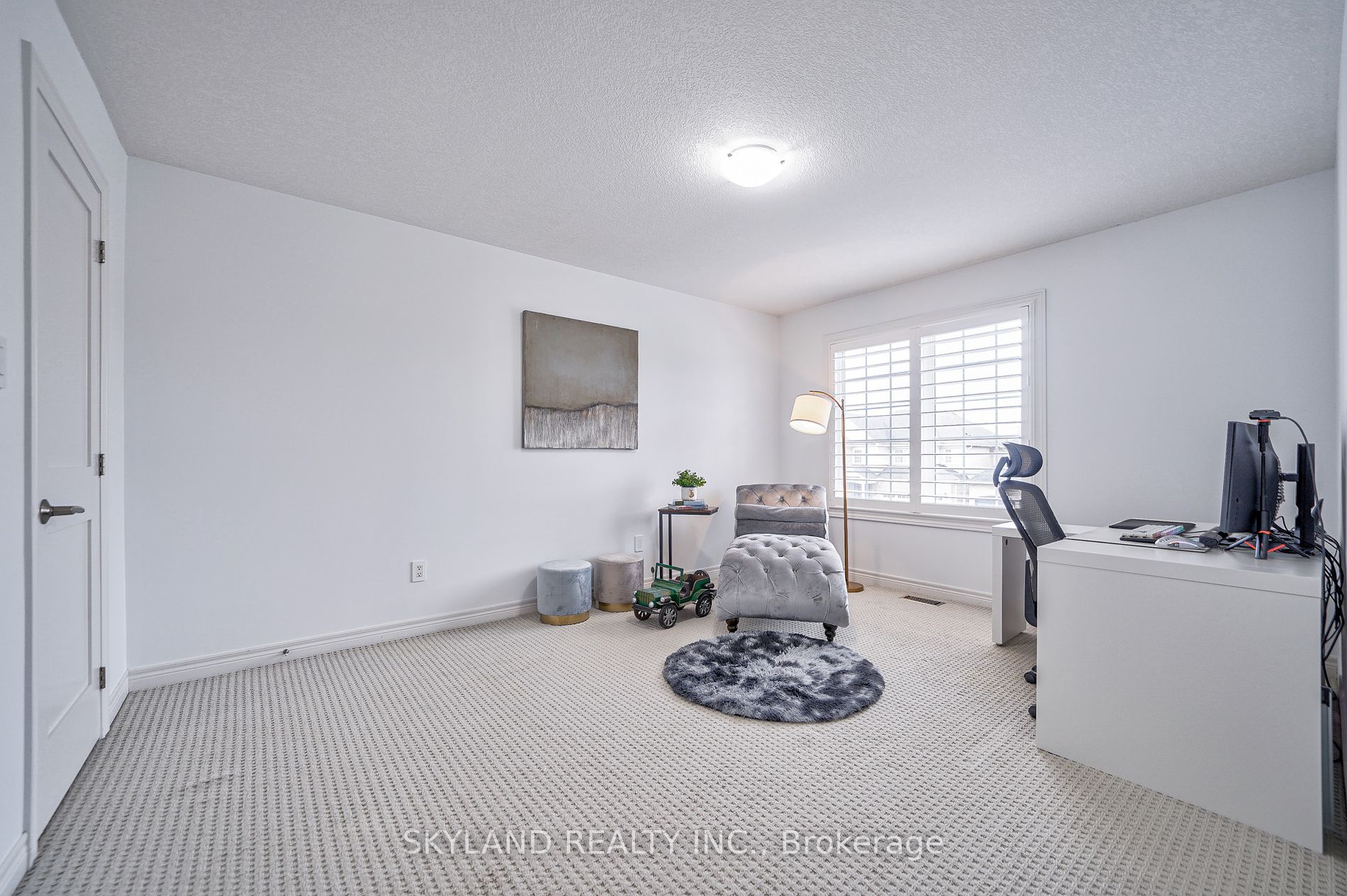 2400 Colonel William Parkway