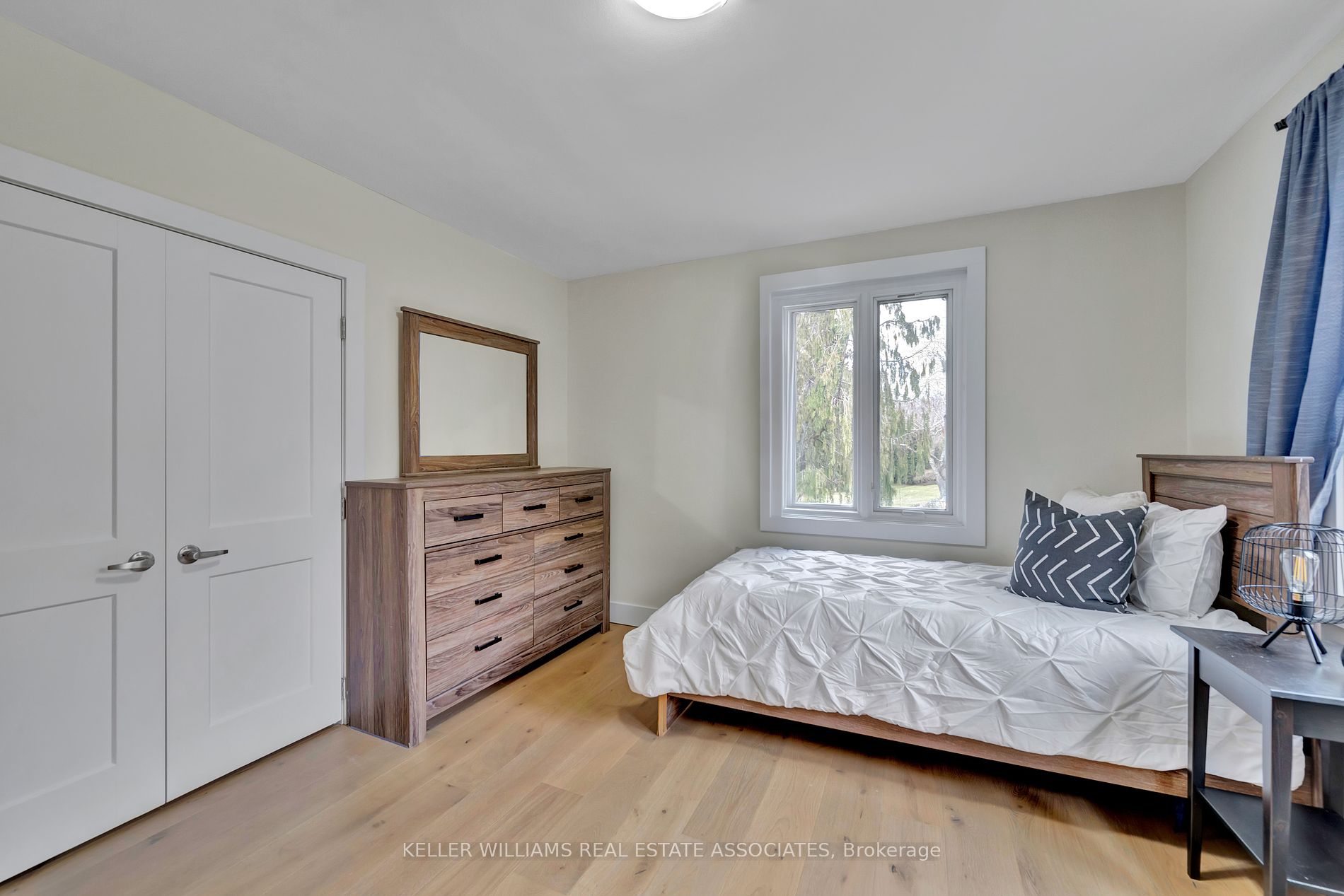 551 Cochise Crescent
