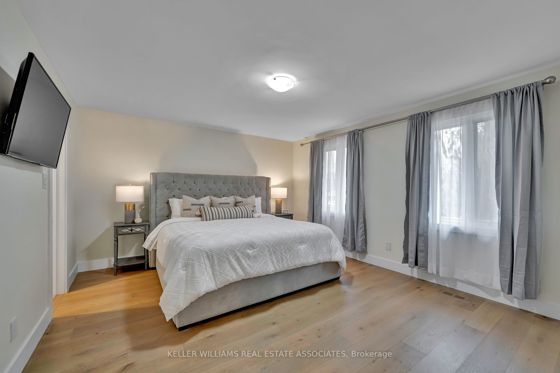 551 Cochise Crescent