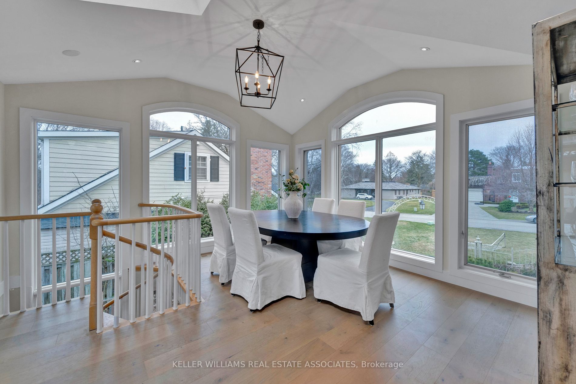 551 Cochise Crescent
