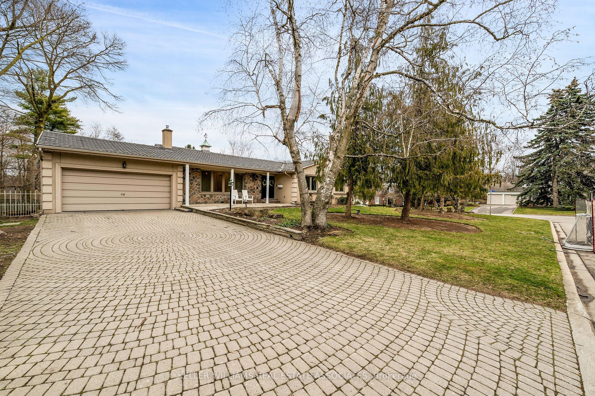 This listing is no longer available