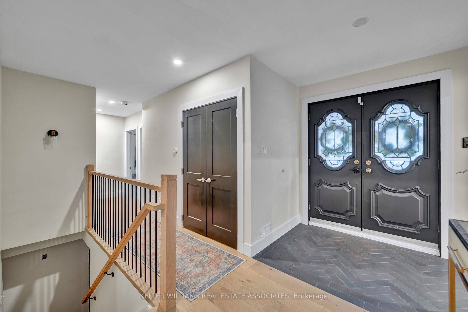 551 Cochise Crescent