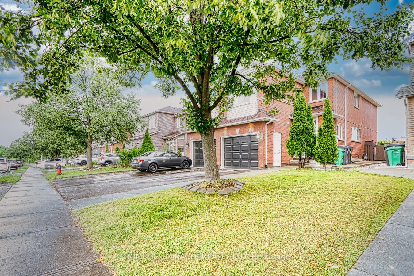 272 Pressed Brick Dr