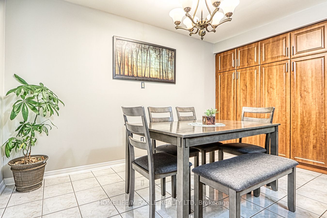 272 Pressed Brick Dr