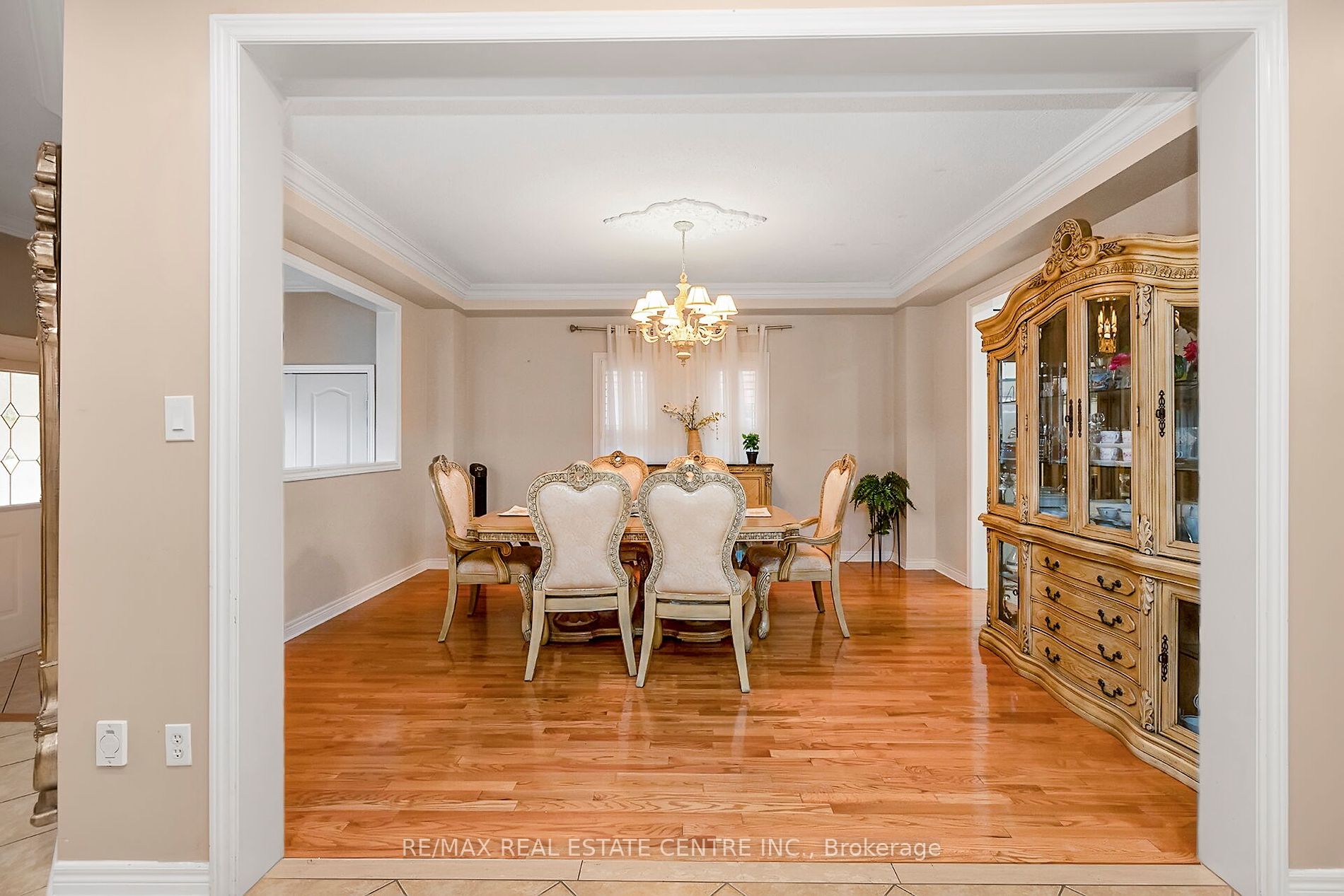 12 Maisonneuve Blvd