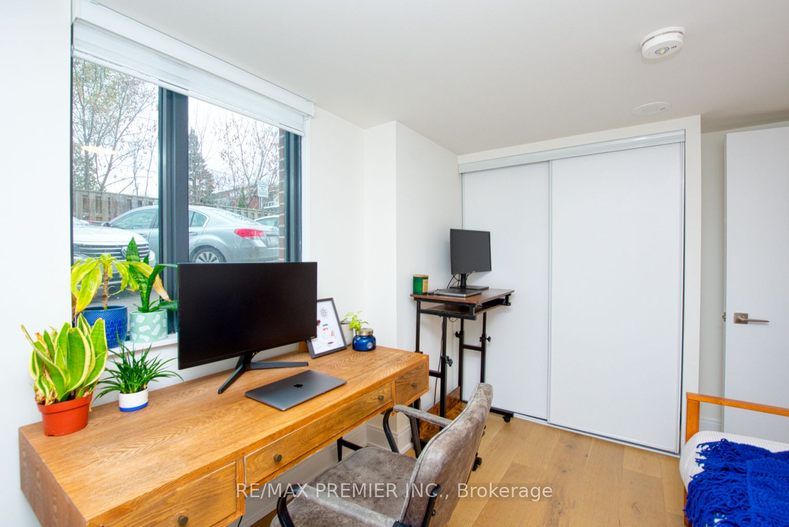 430 Roncesvalles Avenue, #105