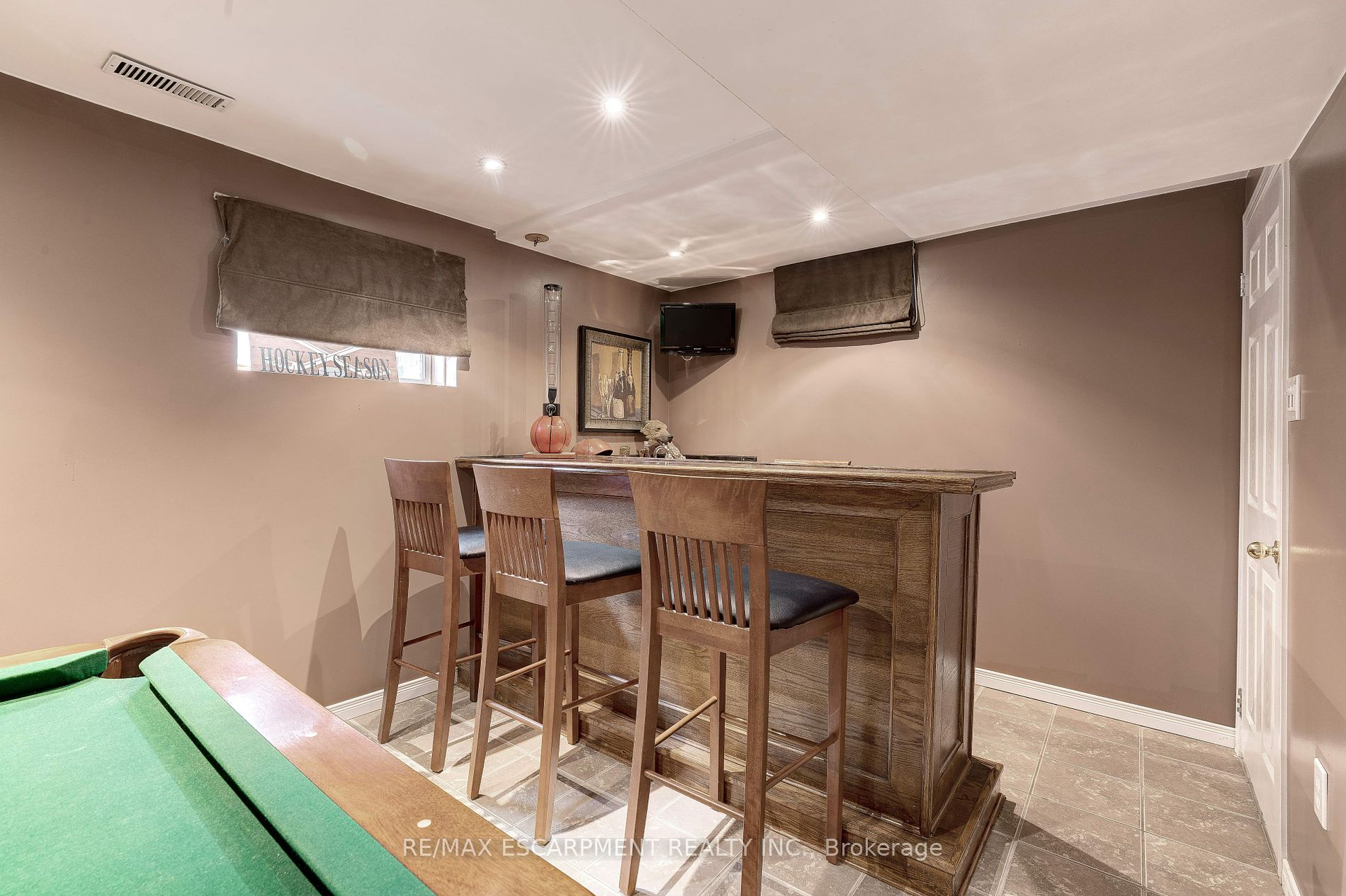 2137 Frontier Drive