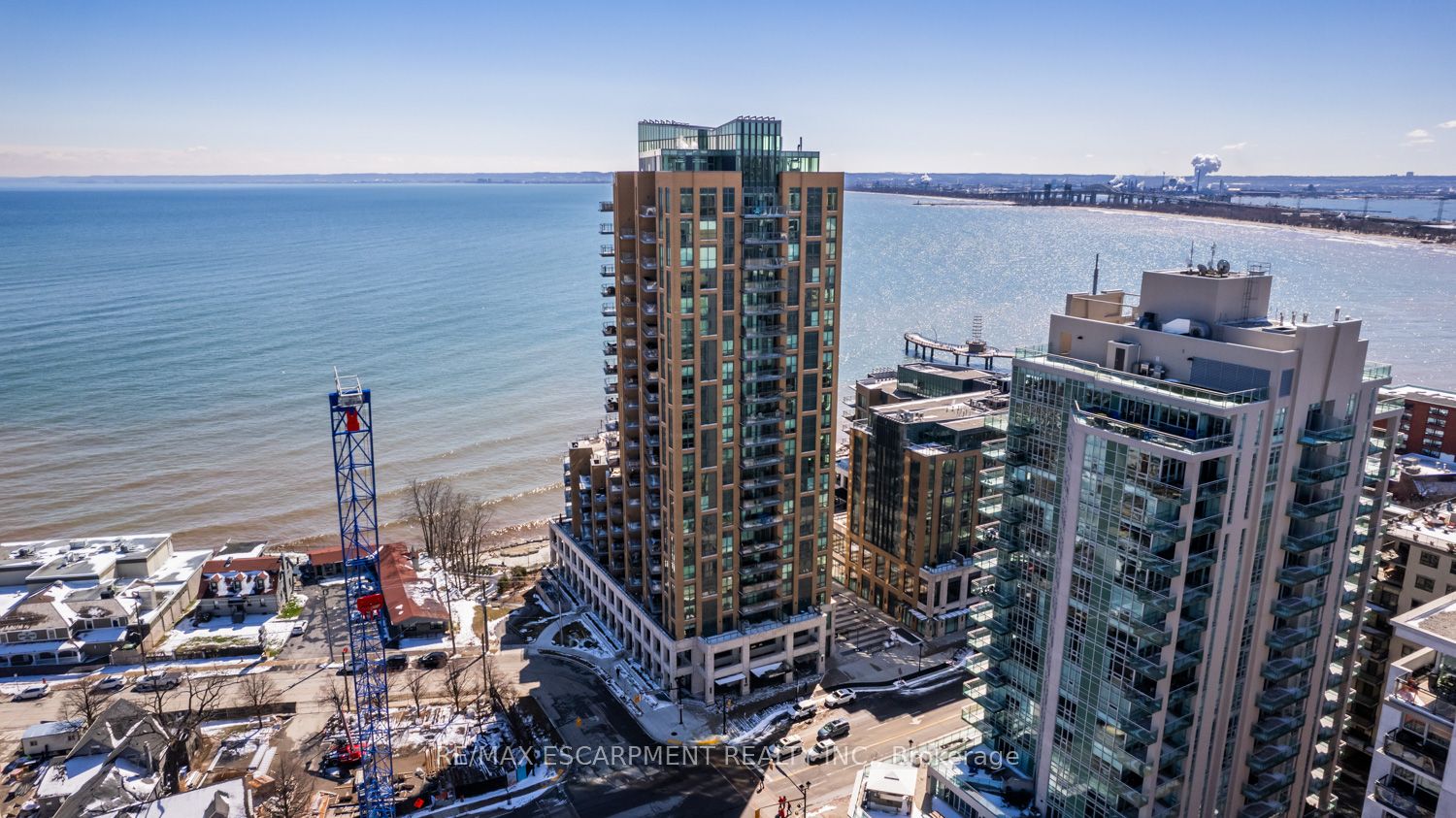 2060 Lakeshore Road, #711