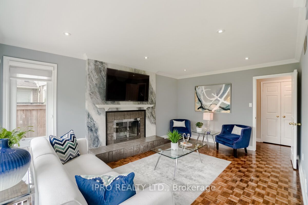 1236 Fleet Street
