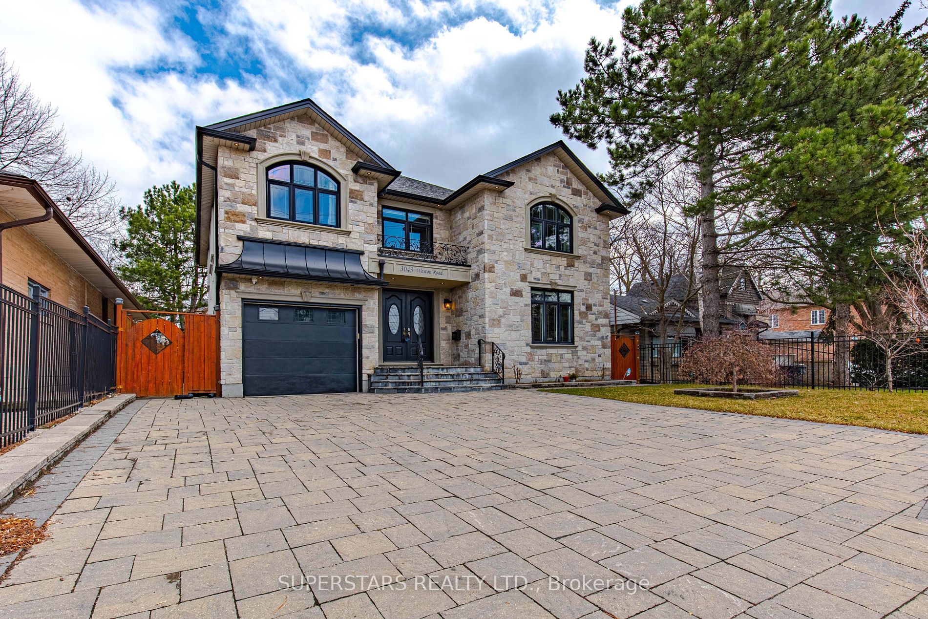 3043 Weston Road