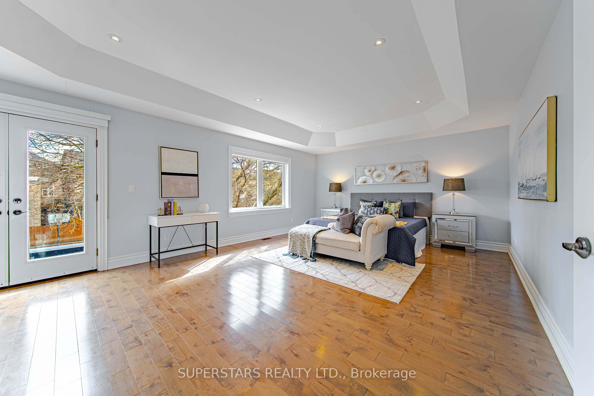 3043 Weston Road