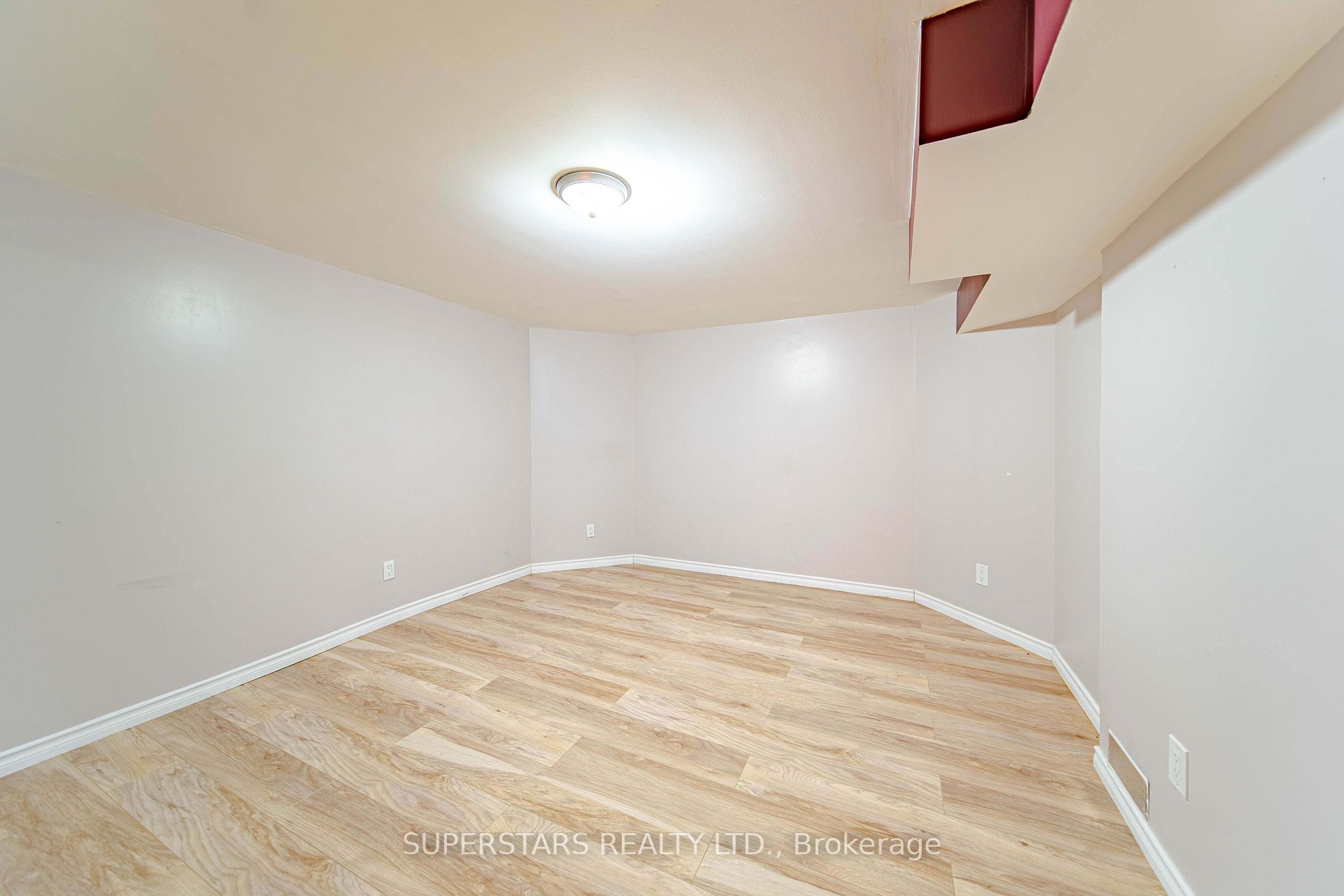 3043 Weston Road