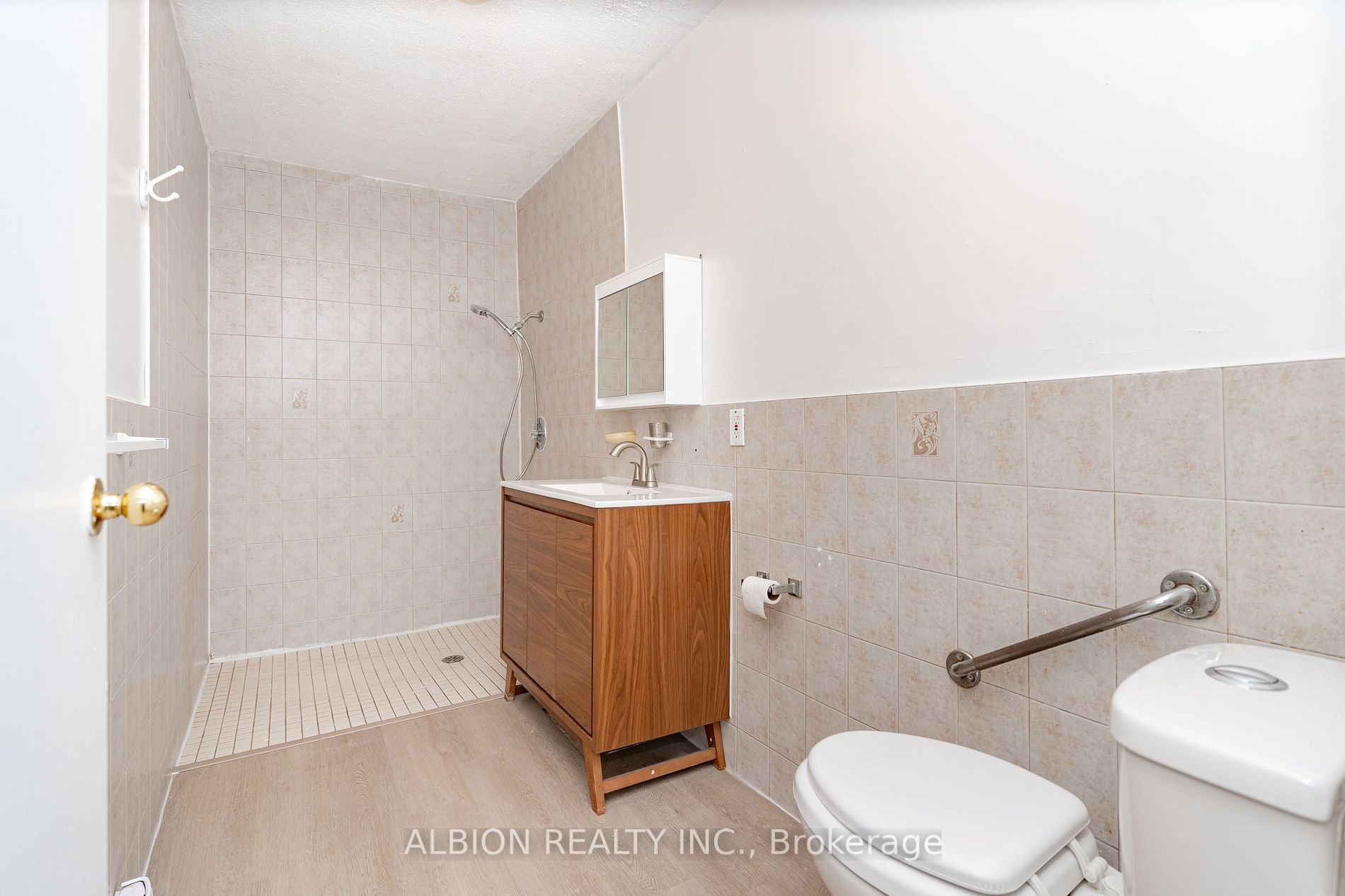 56 Downey Dr