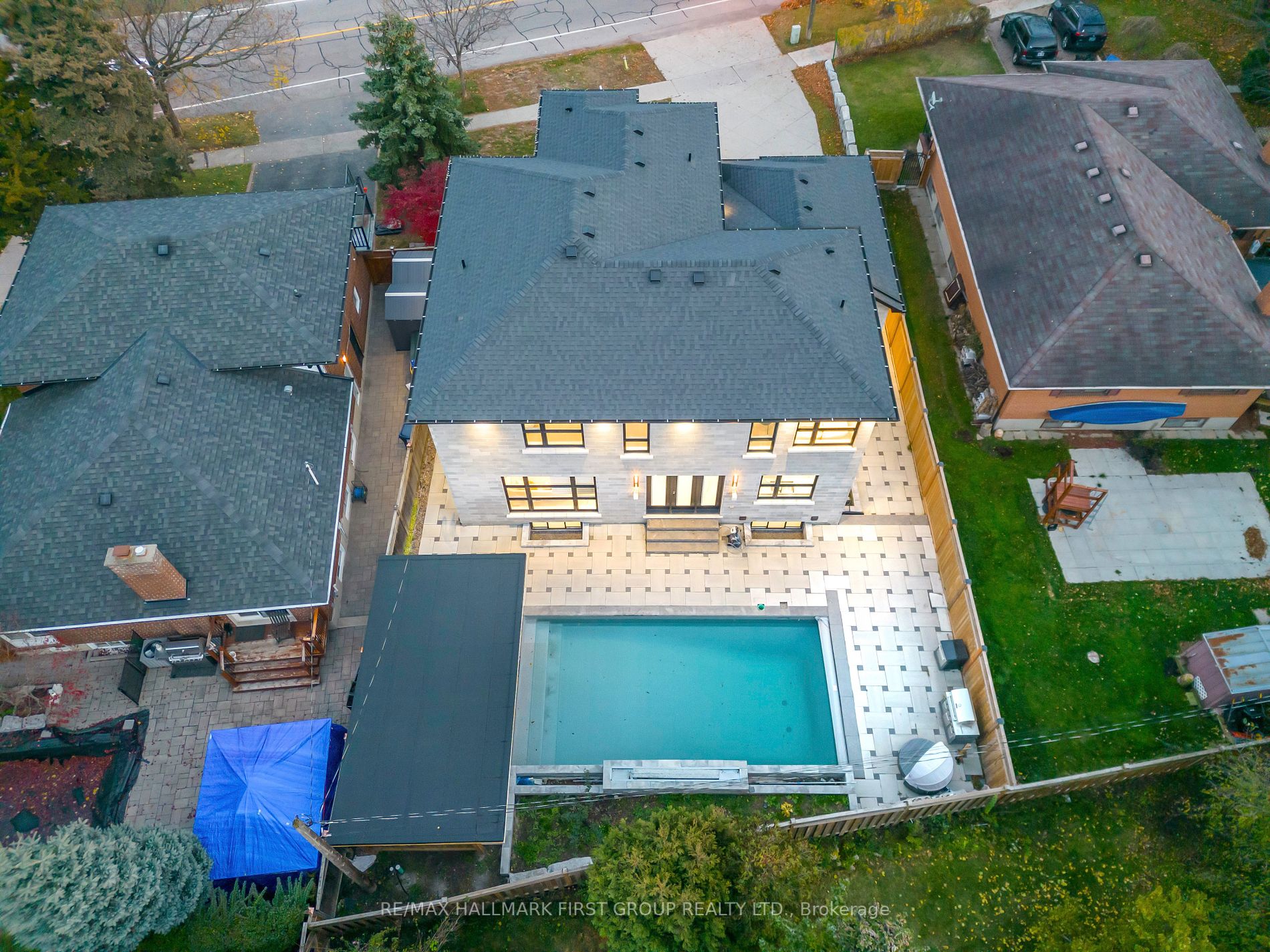246 Edenbridge Dr