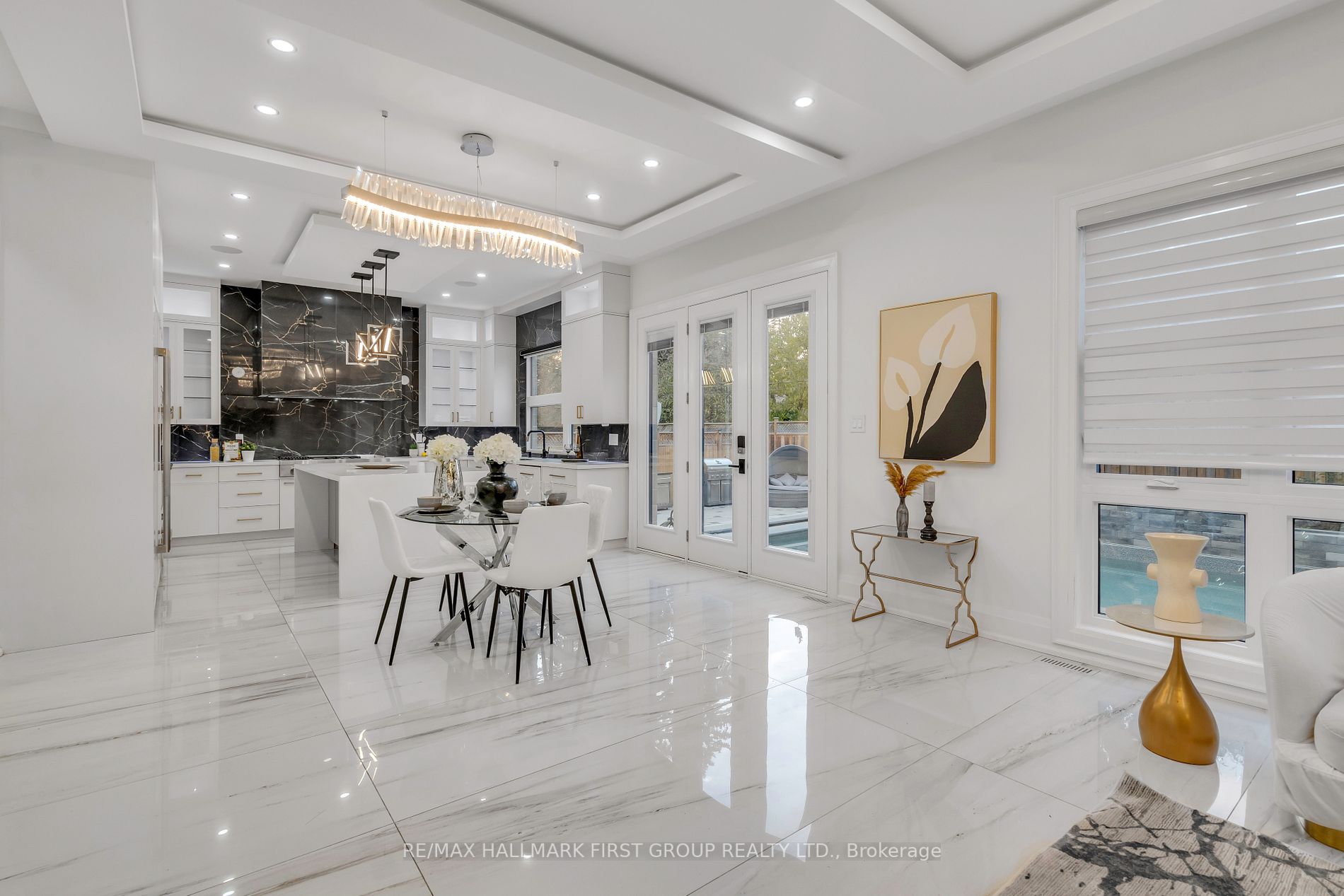 246 Edenbridge Dr