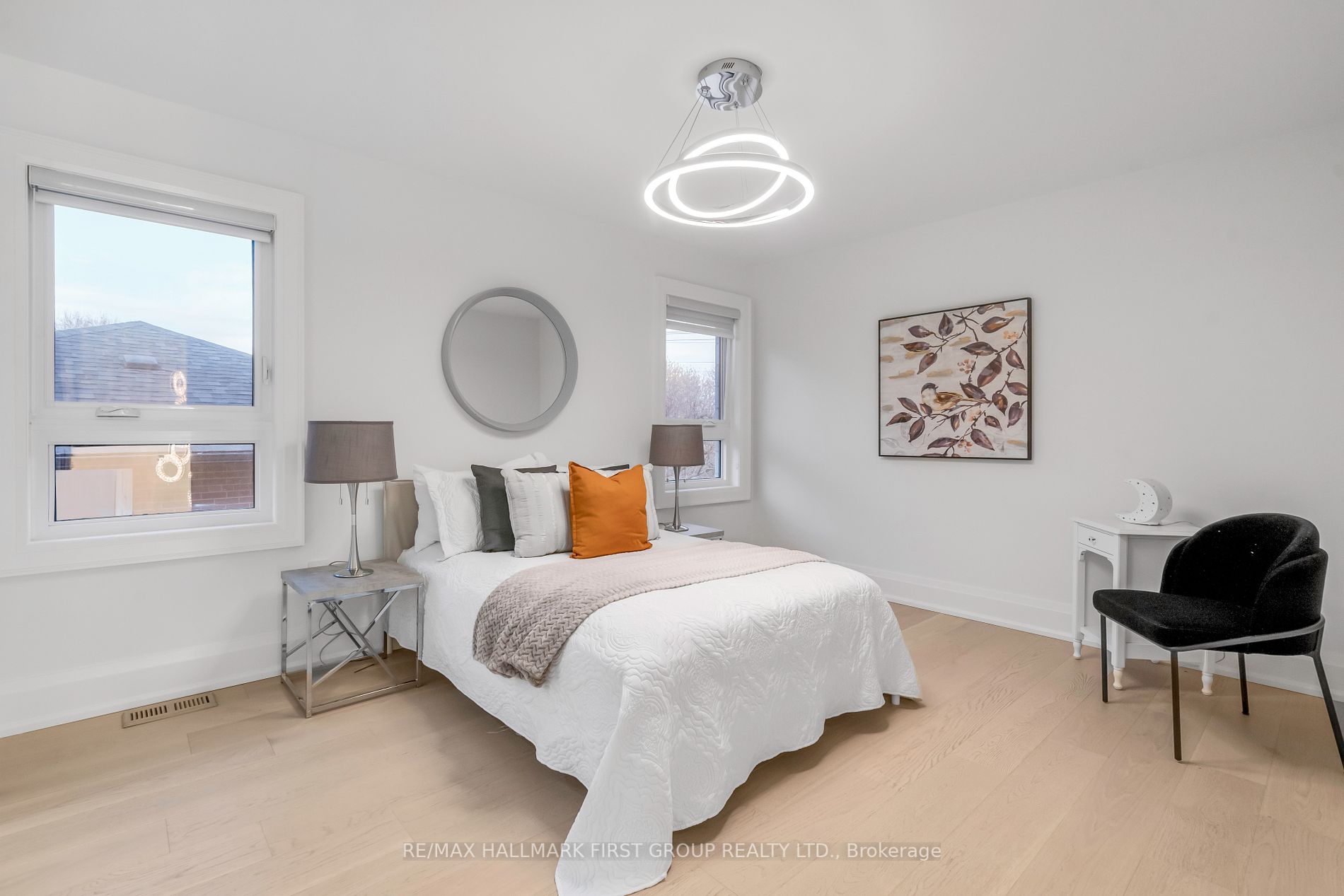 246 Edenbridge Dr