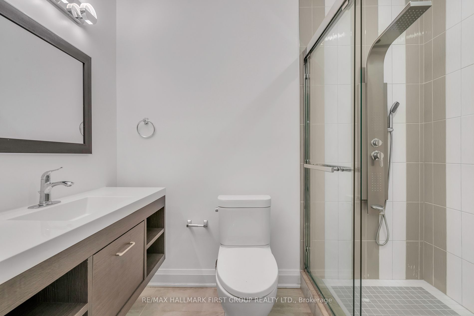 246 Edenbridge Dr