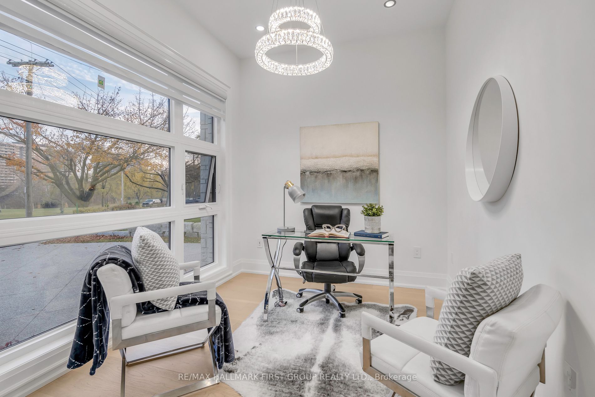 246 Edenbridge Dr