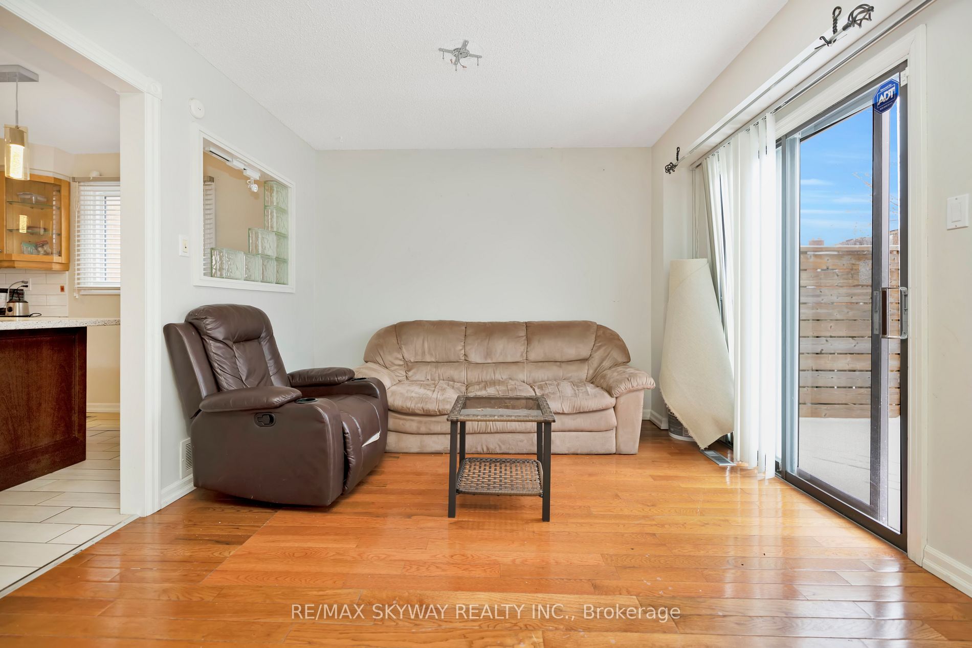60 Martindale Crescent