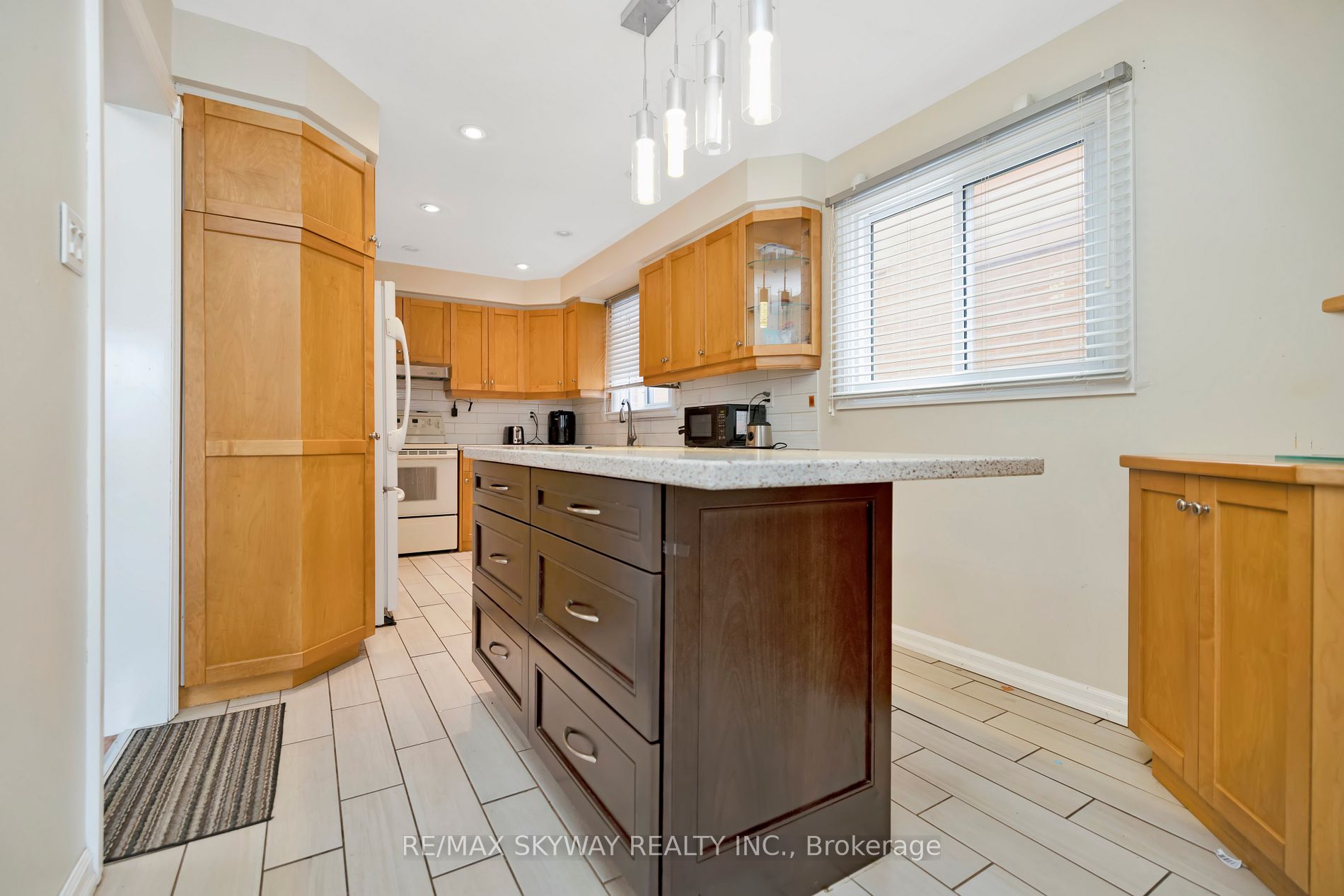 60 Martindale Crescent