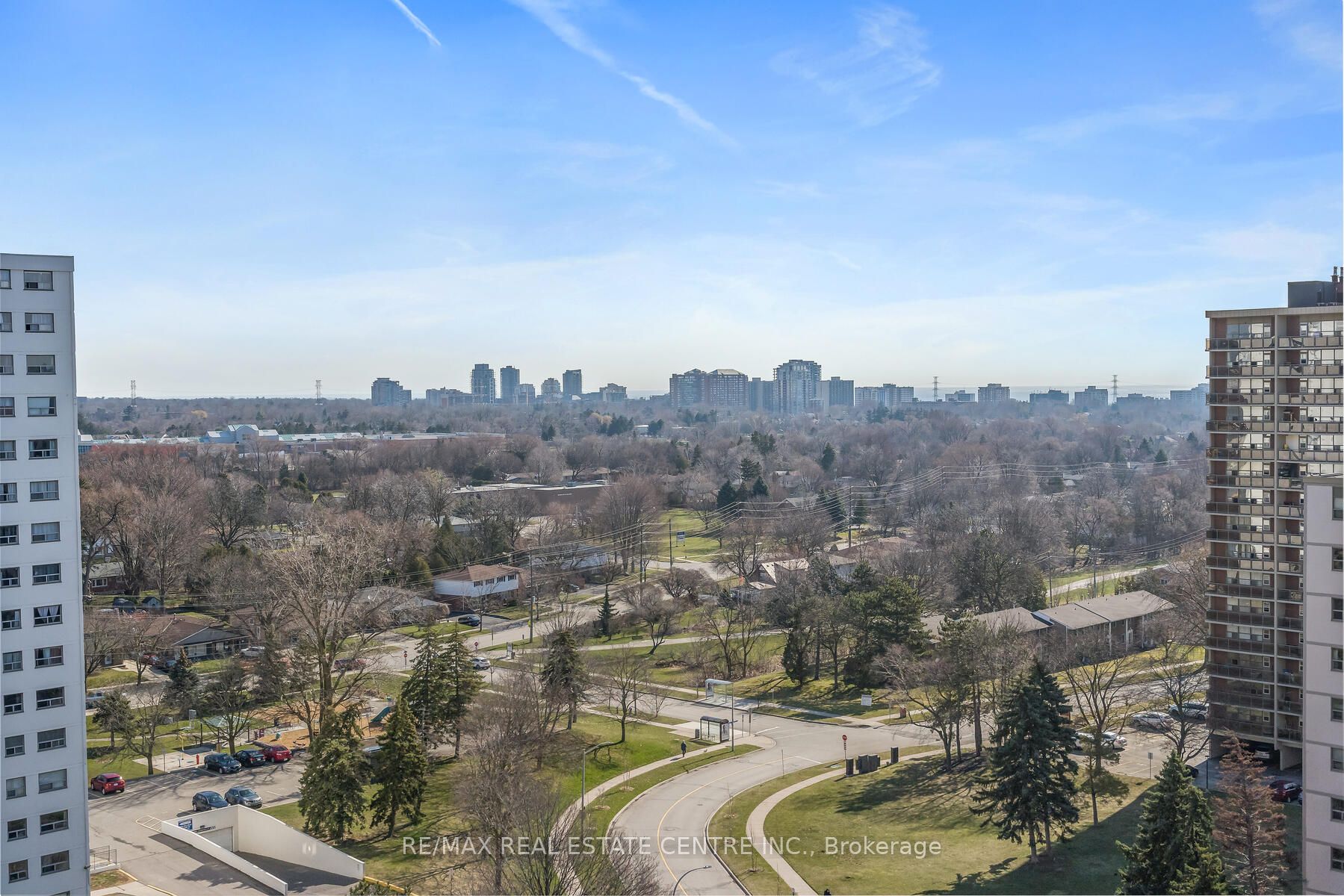 975 Warwick Court #1406