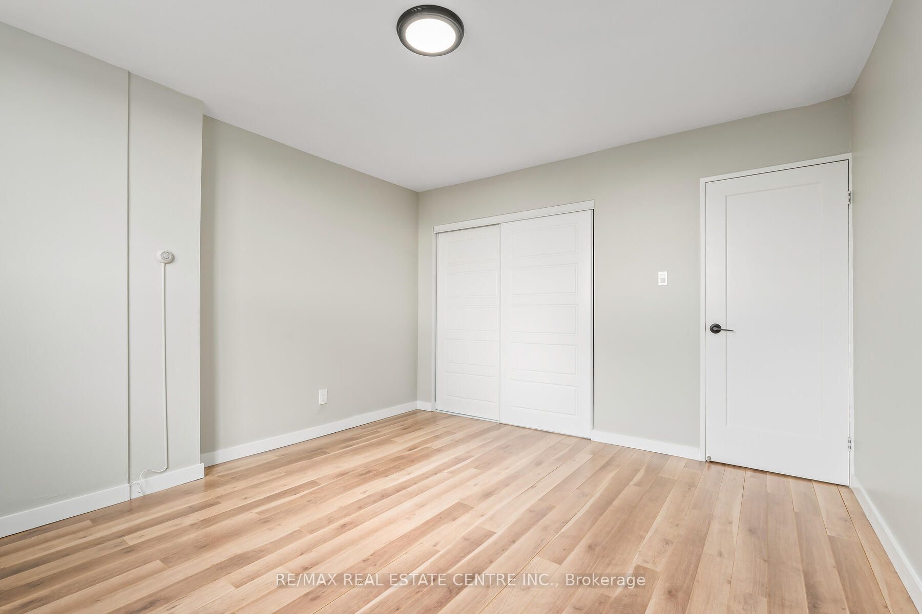 975 Warwick Court #1406