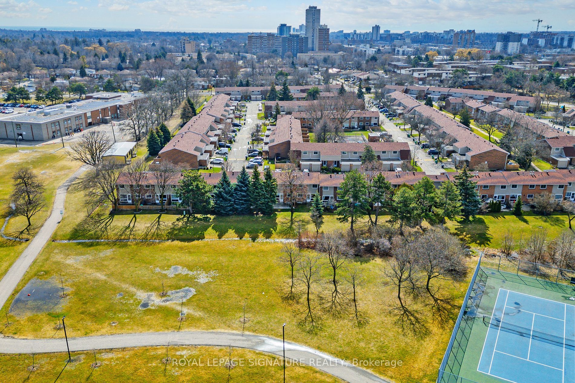 215 Mississauga Valley Boulevard, #84