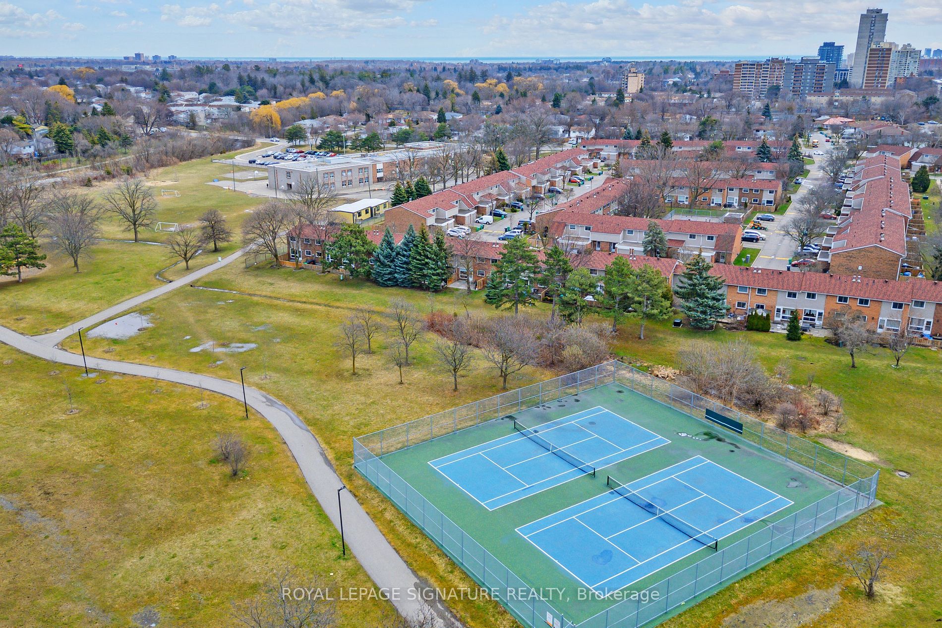 215 Mississauga Valley Boulevard, #84