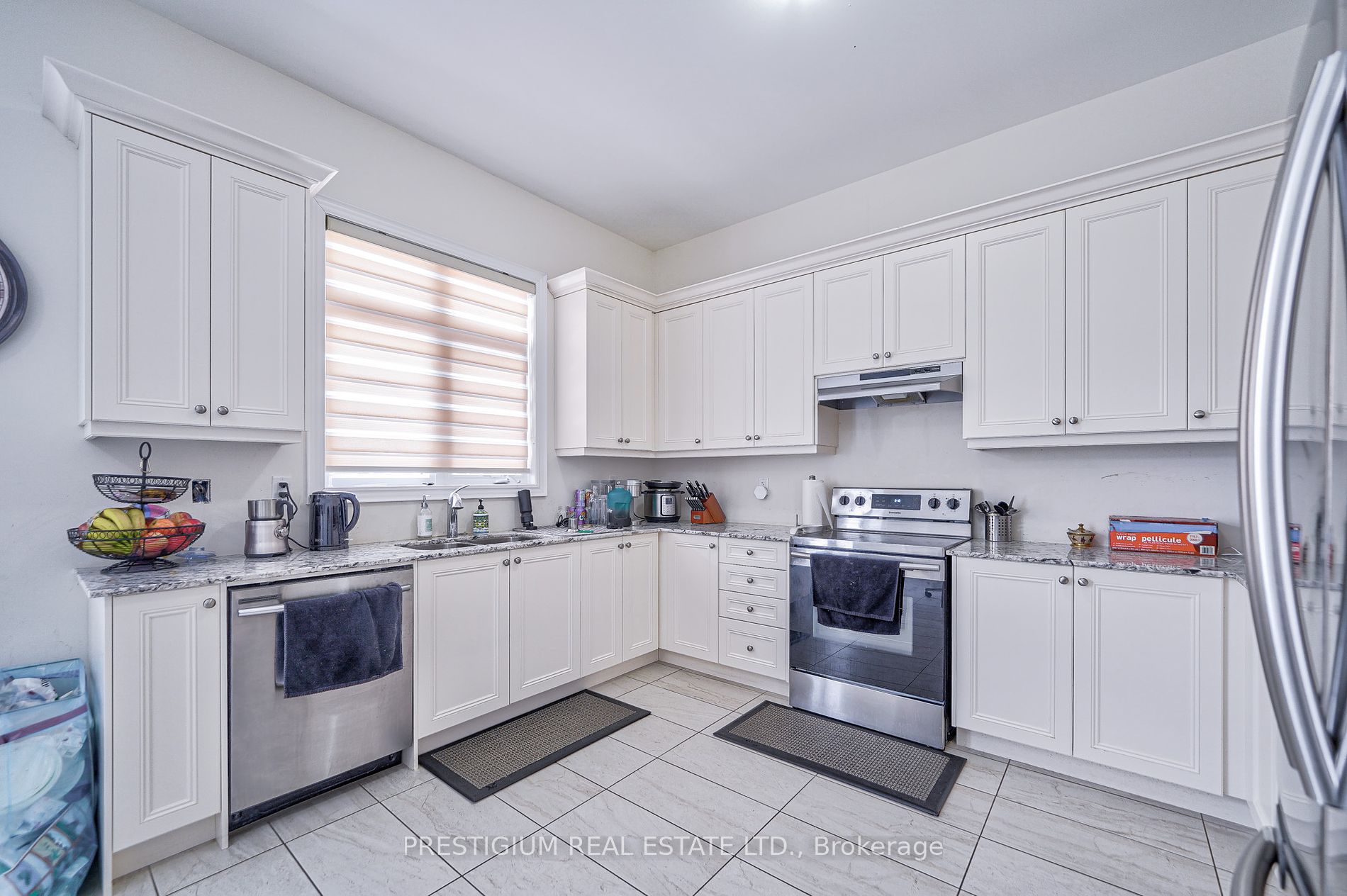 7 Malaspina Close