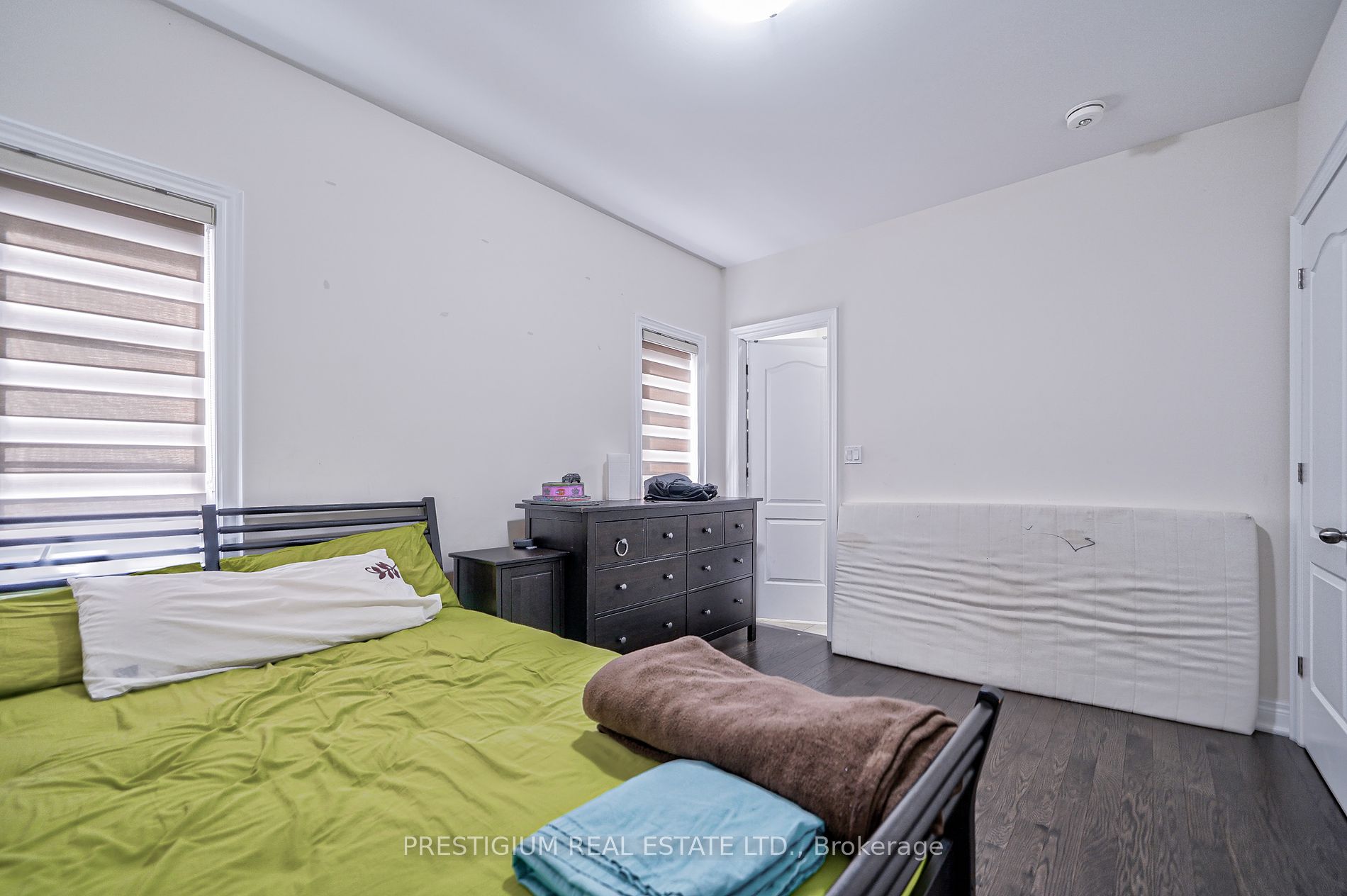 7 Malaspina Close