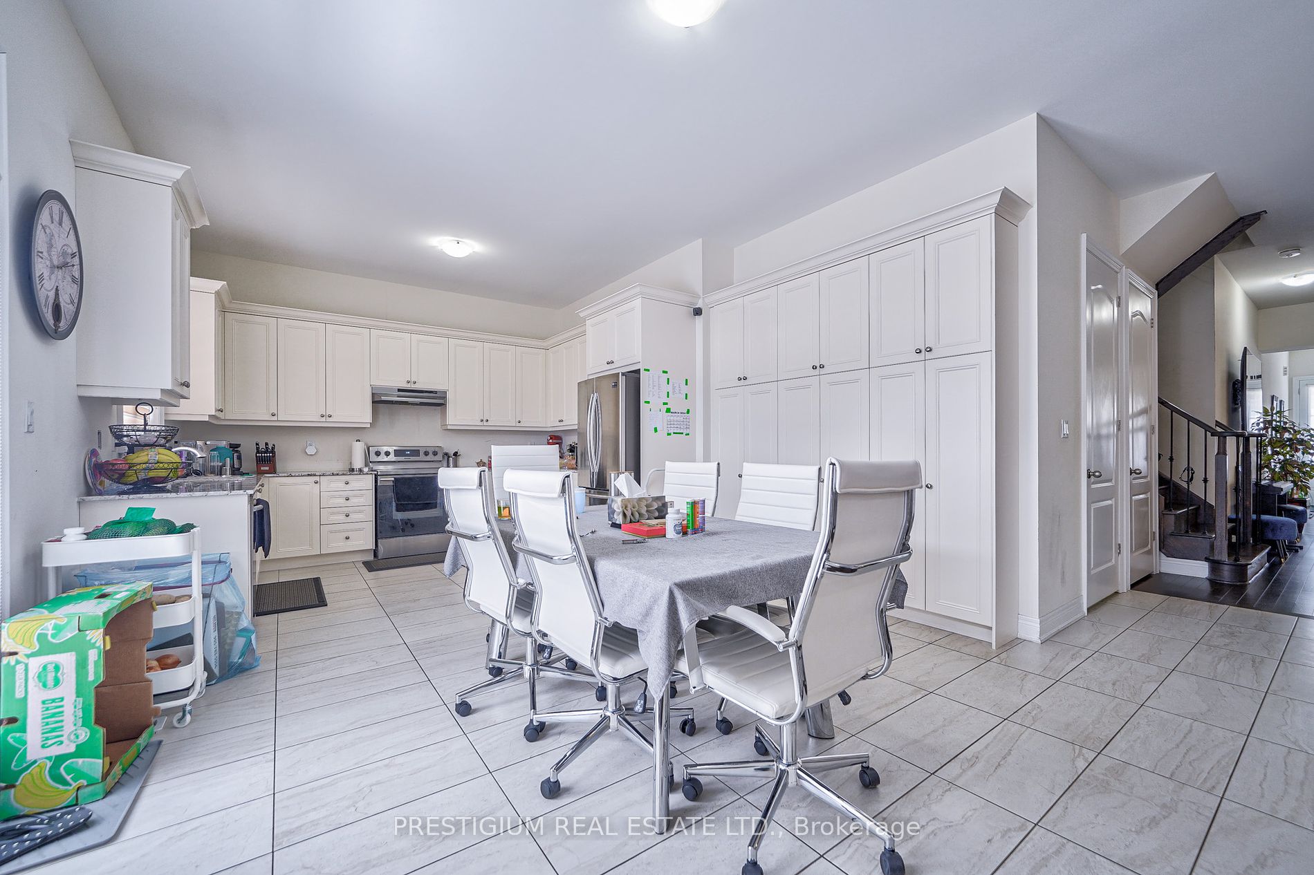 7 Malaspina Close
