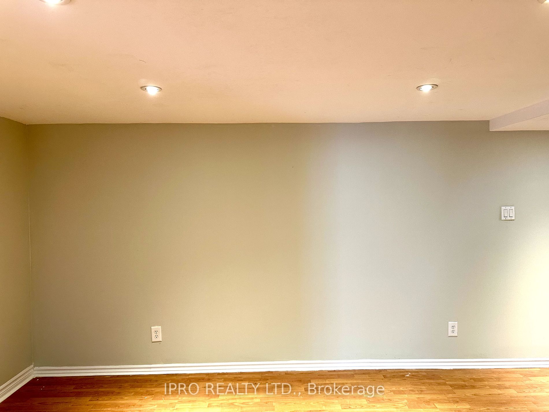116 Rexway Dr