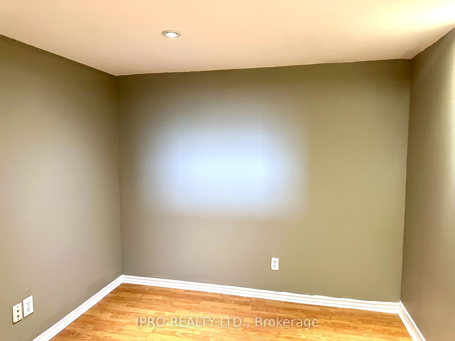 116 Rexway Dr