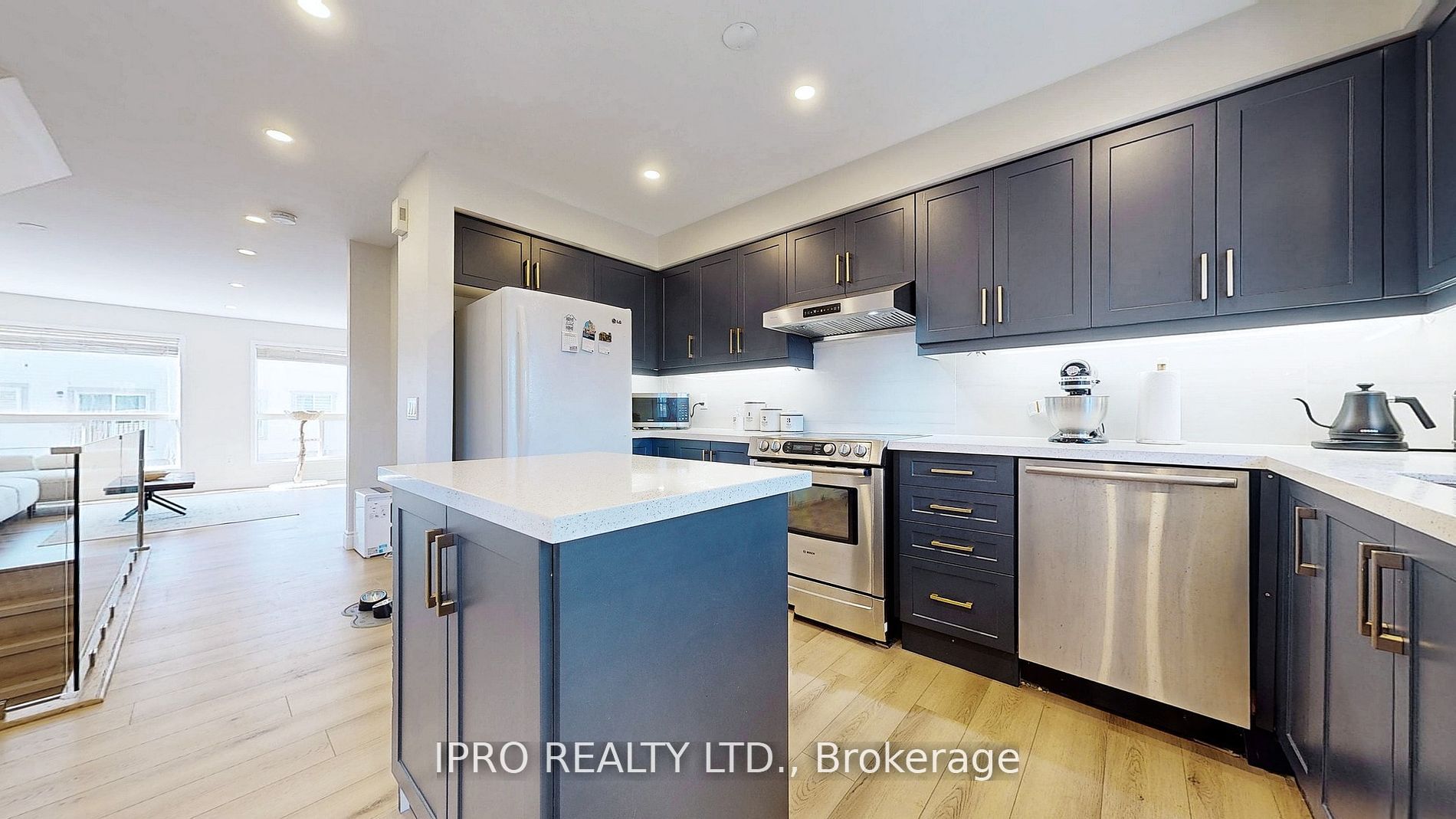 7284 Bellshire Gate, #3
