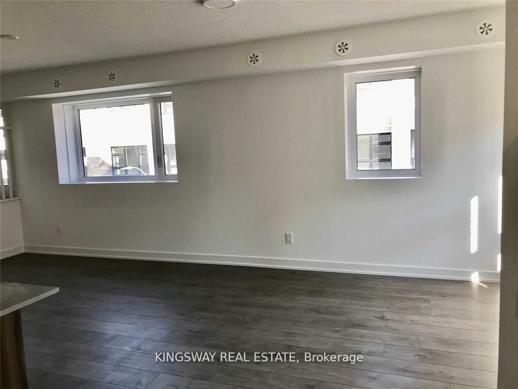 1141 Cooke Blvd, #415