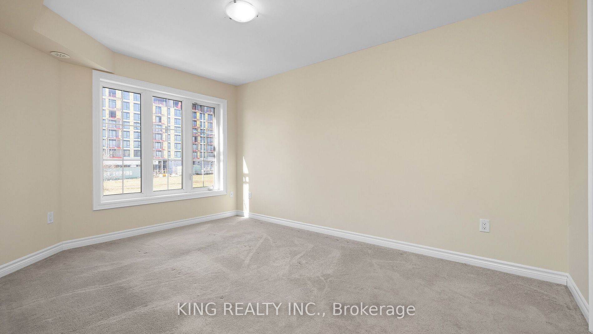 2441 Greenwich Drive #66