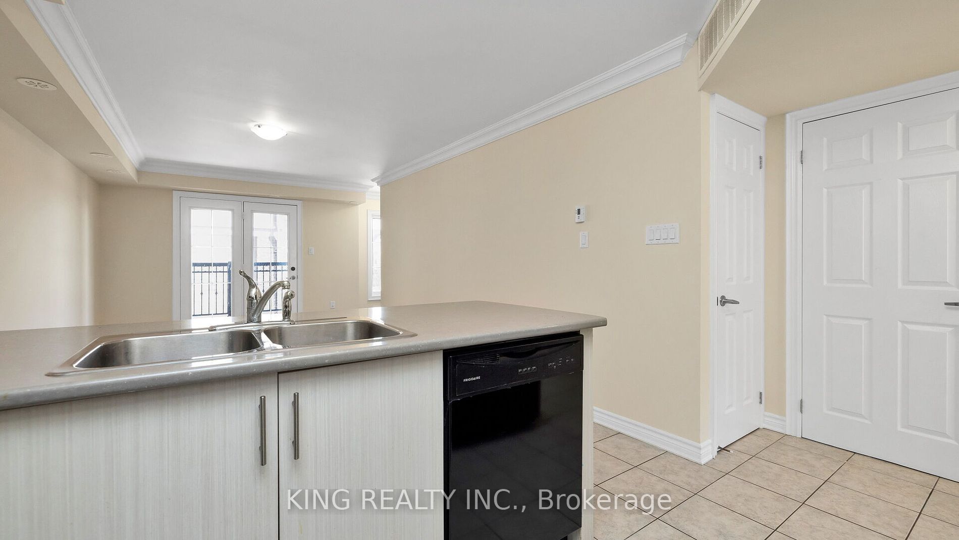 2441 Greenwich Drive #66