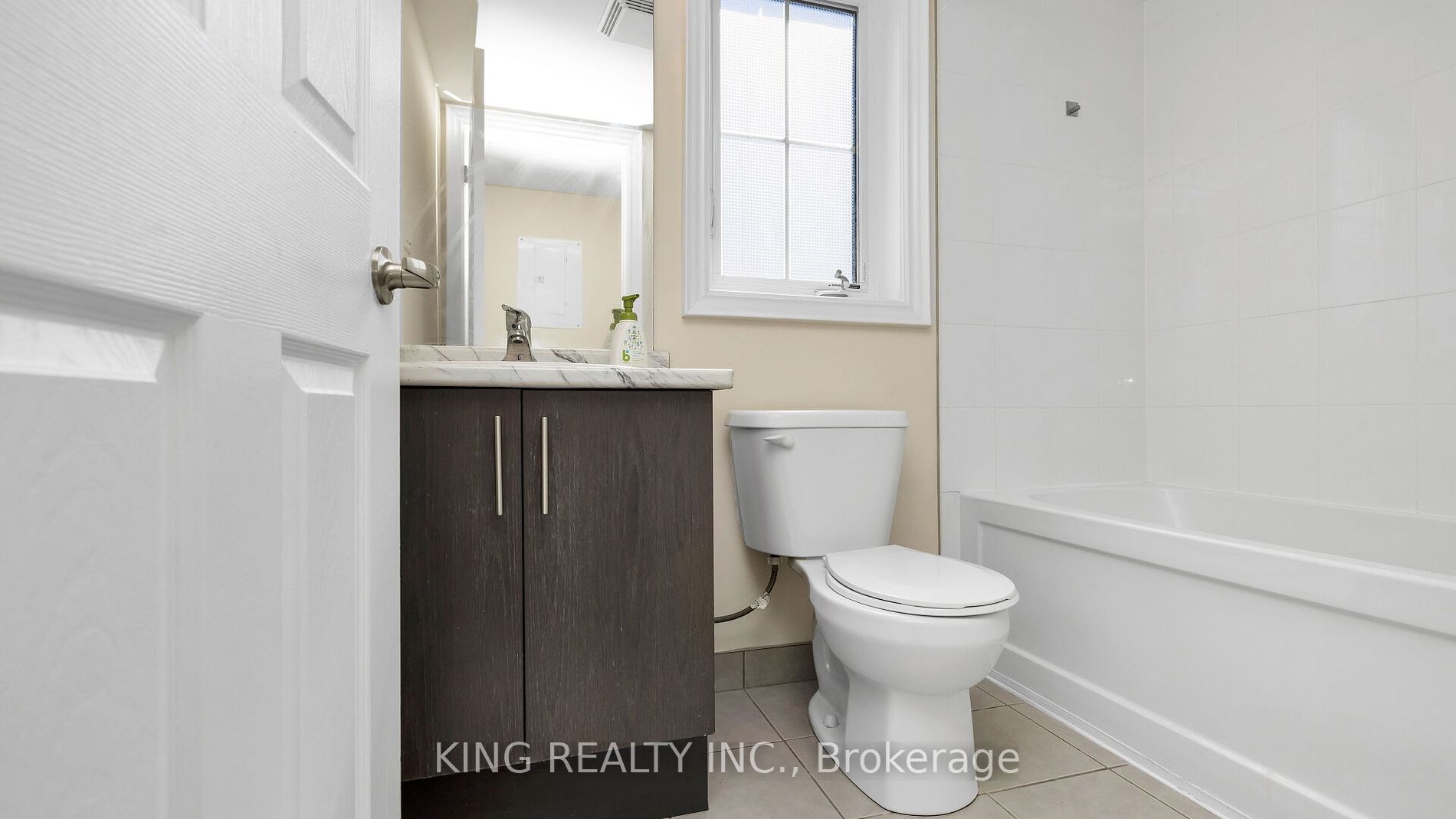2441 Greenwich Drive #66