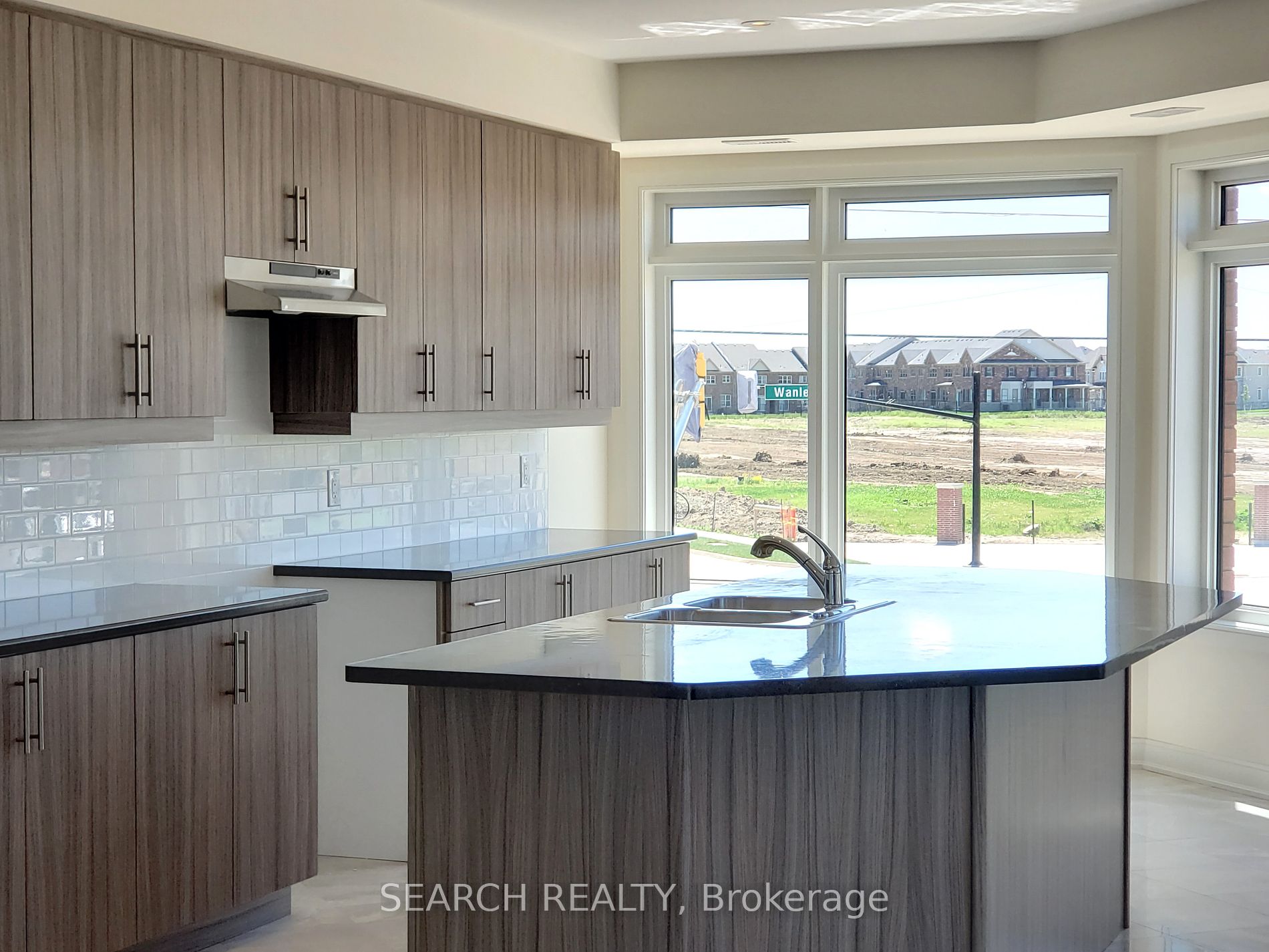 413 Veterans Dr