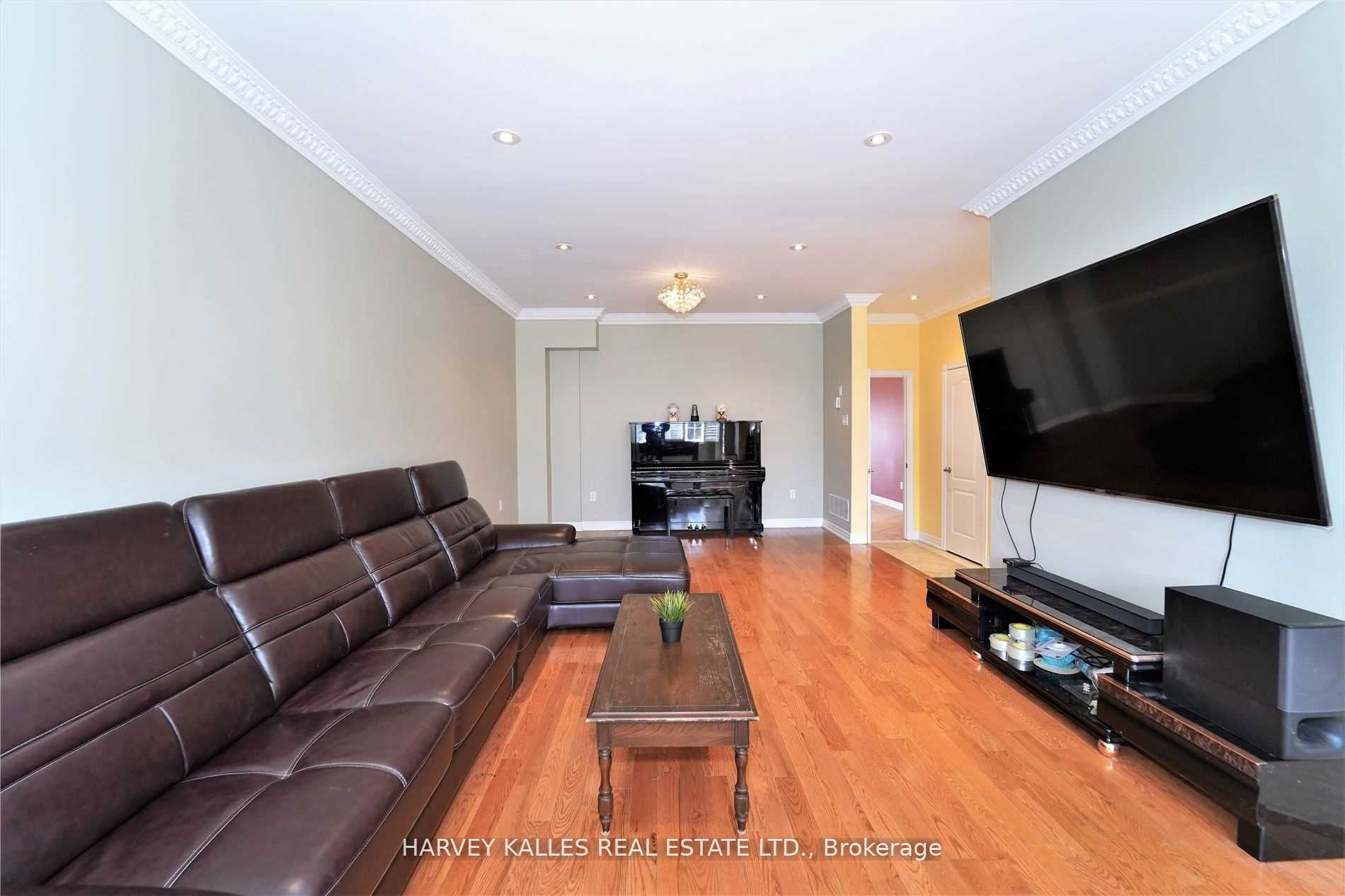 72 Branstone Rd