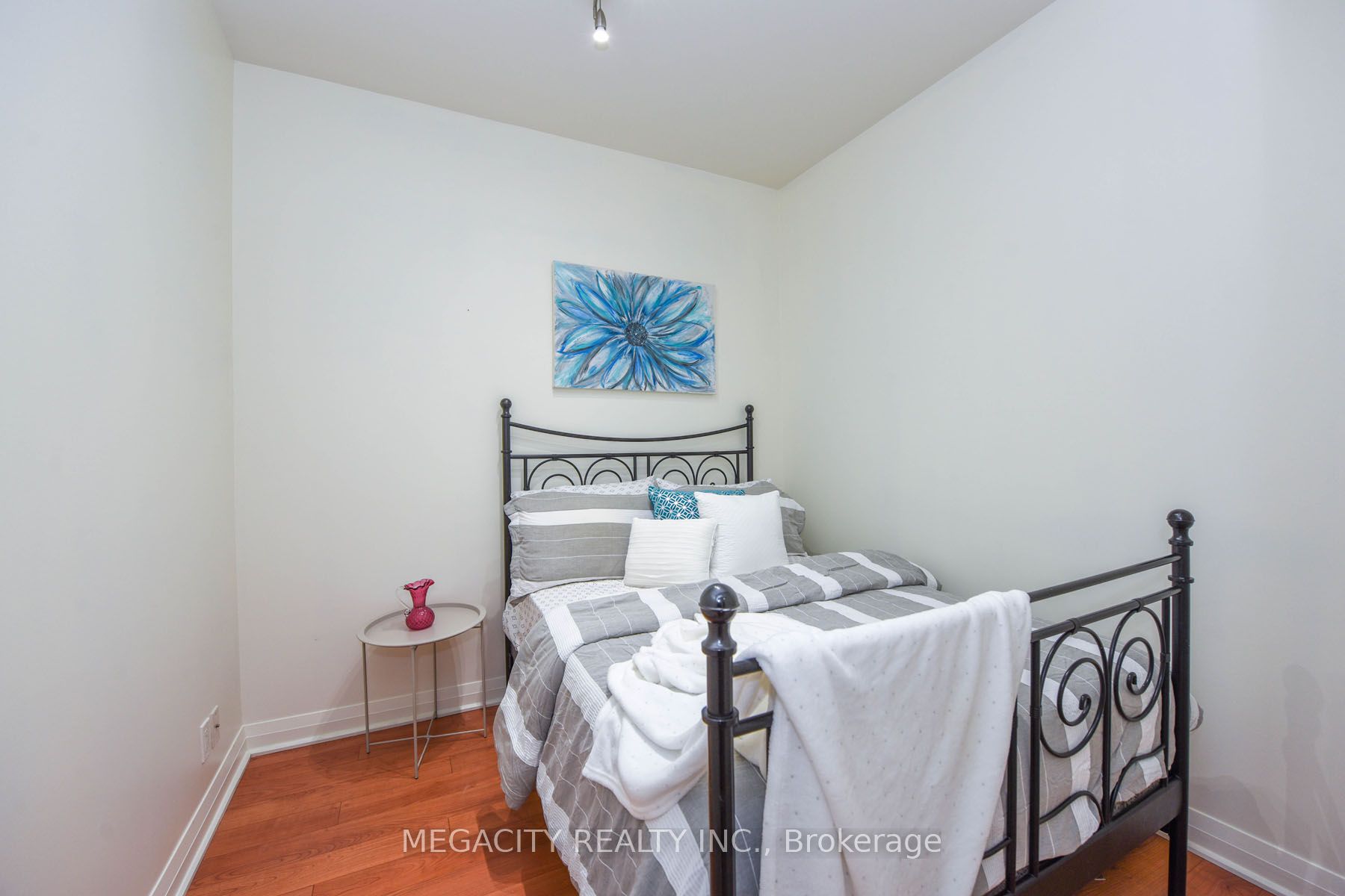 5 Valhalla Inn Rd, #2911