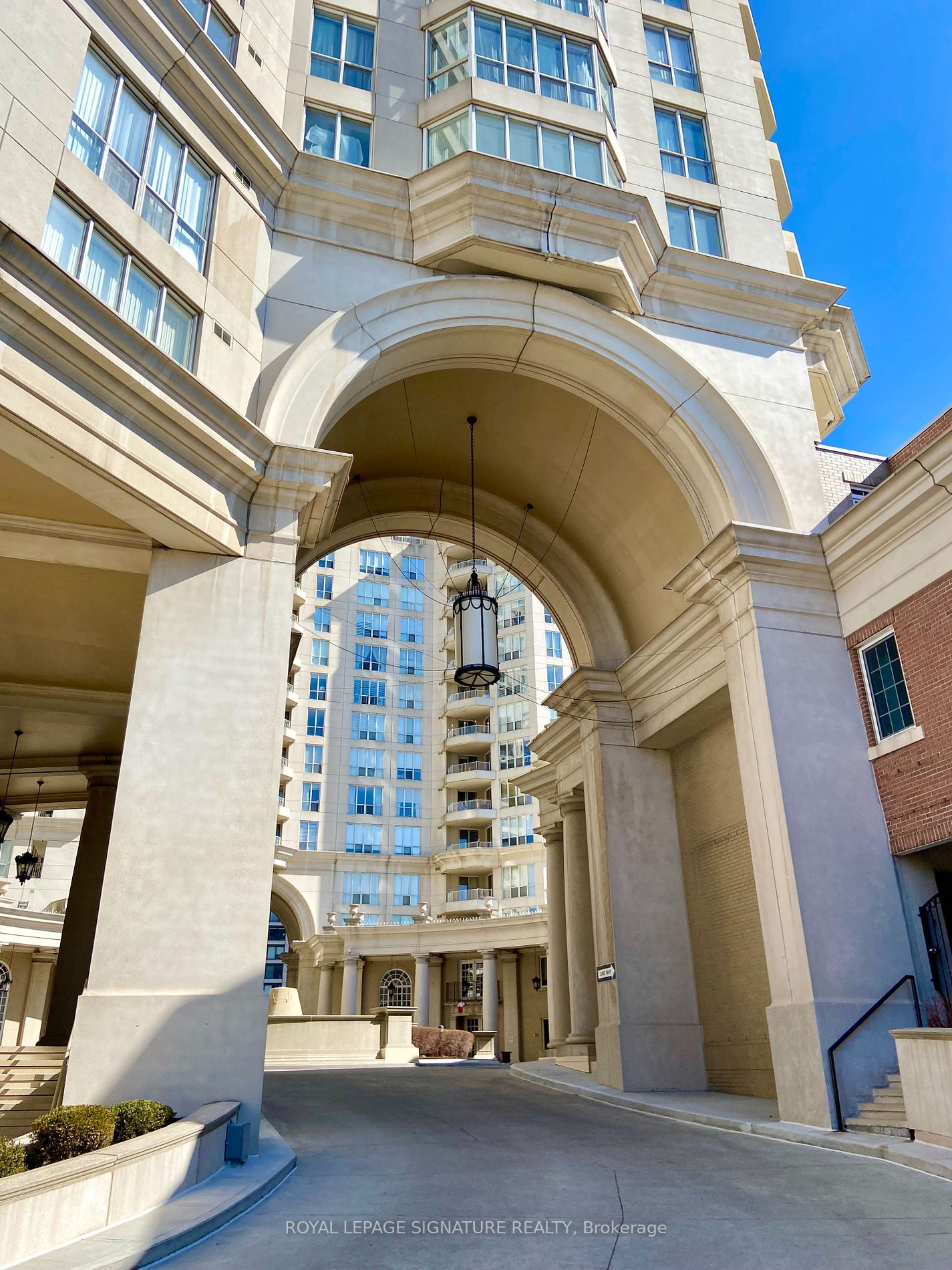2285 Lake Shore Boulevard W, #1104