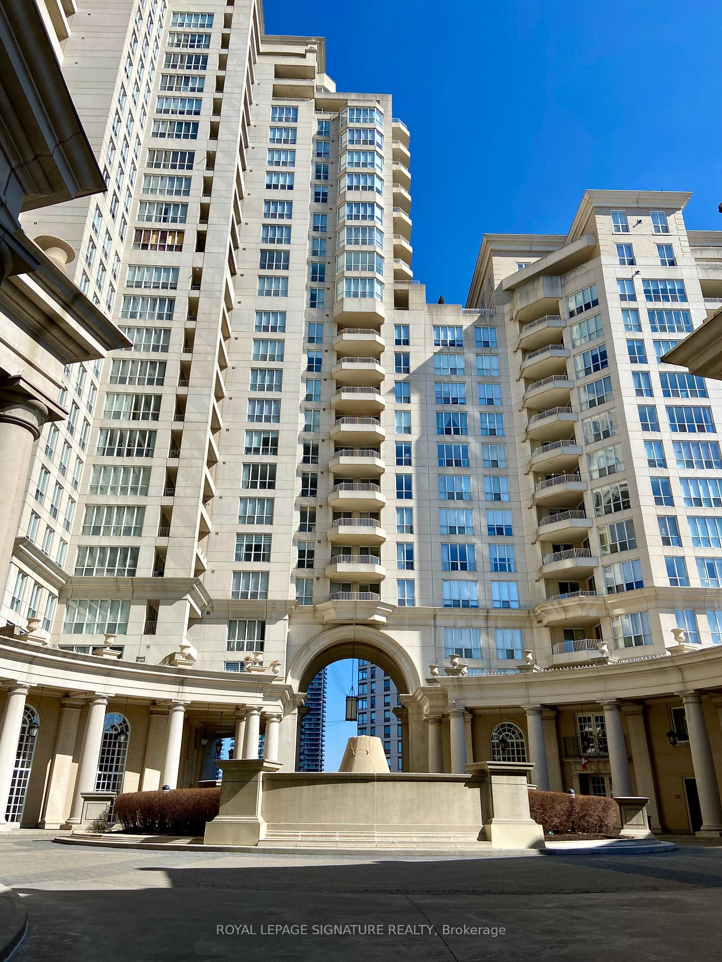 2285 Lake Shore Boulevard W, #1104