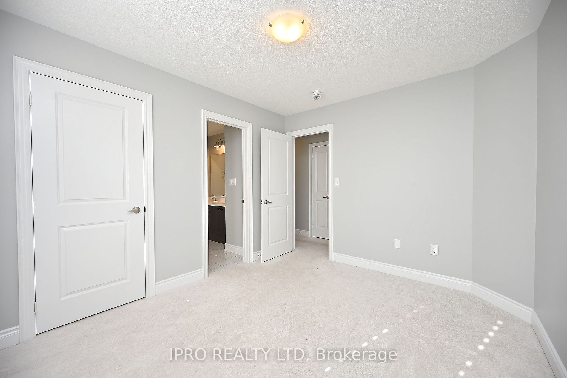 3082 River Rock Path