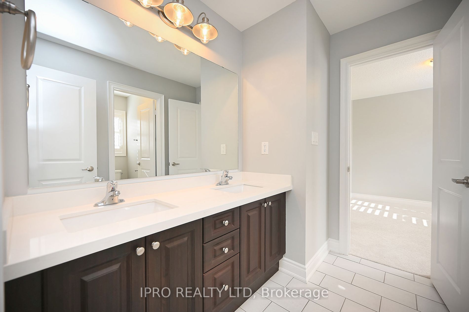 3082 River Rock Path