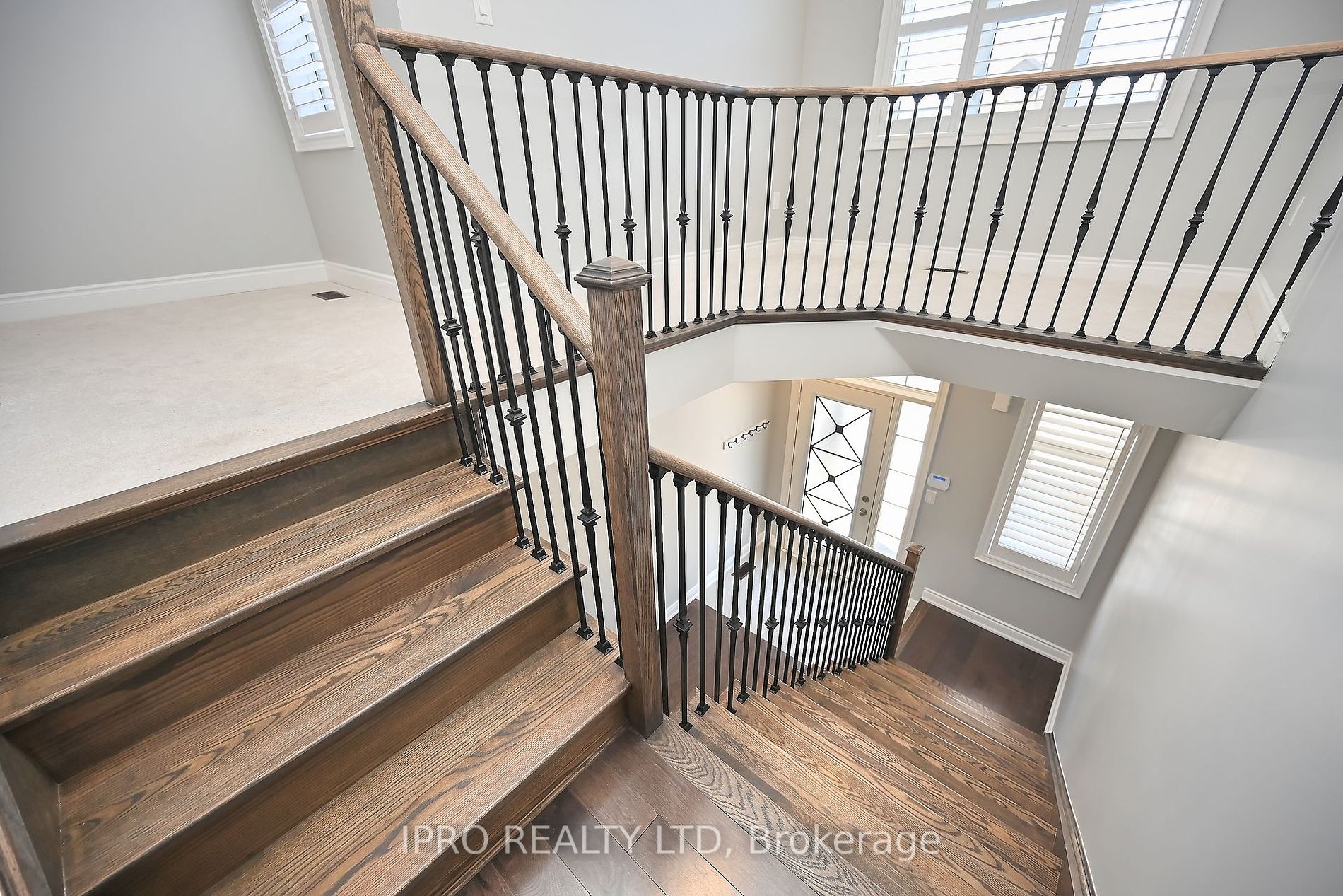3082 River Rock Path