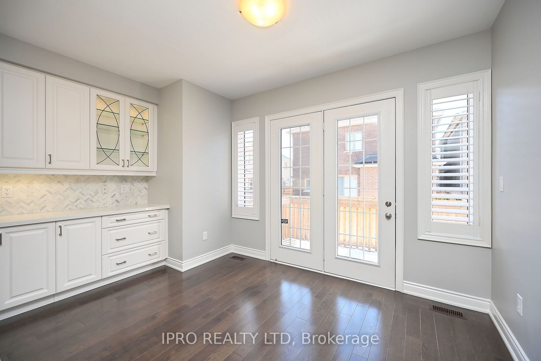 3082 River Rock Path