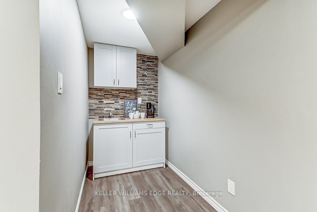 2940 Headon Forest Dr N, #3