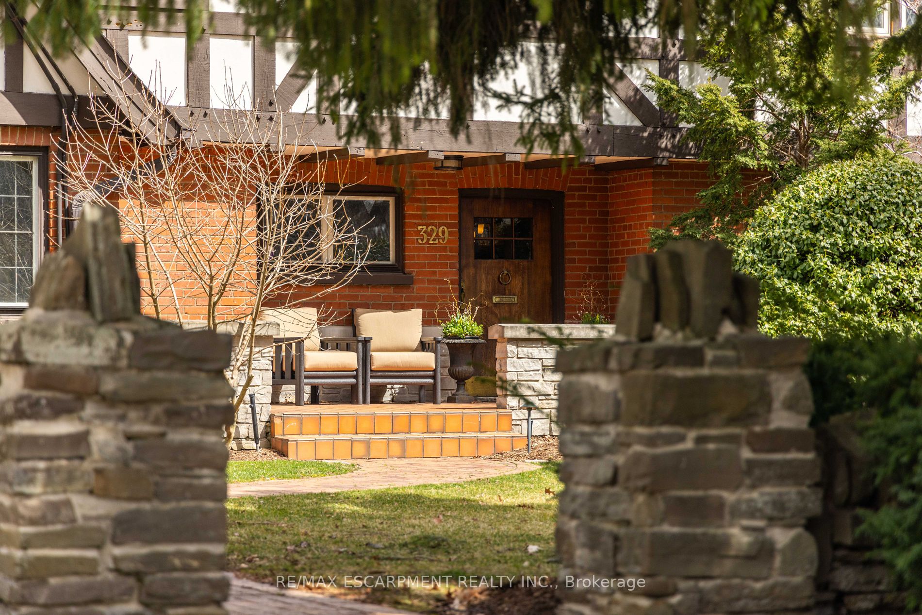 329 Douglas Avenue
